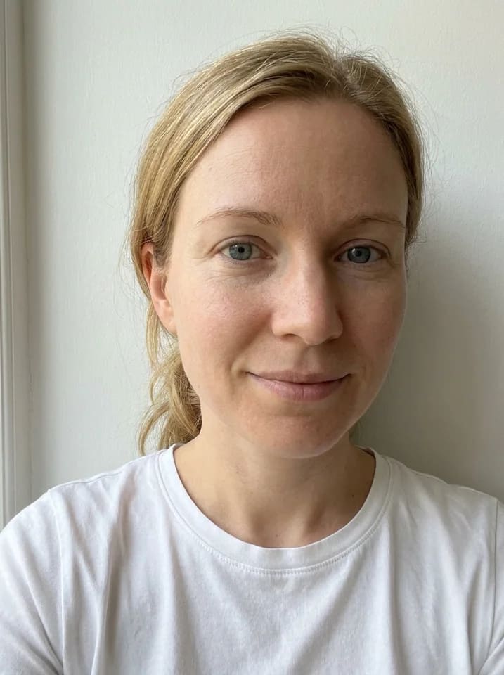 Selfie of an AI-generated demo model